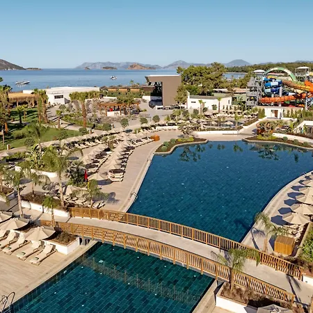 Liberty Signa מלון