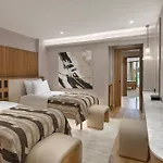 Liberty Signa מלון 5*